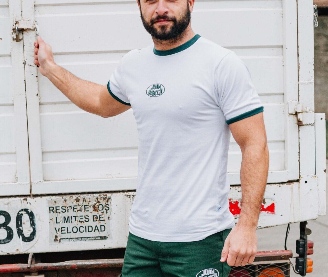 Remera clásica manga corta